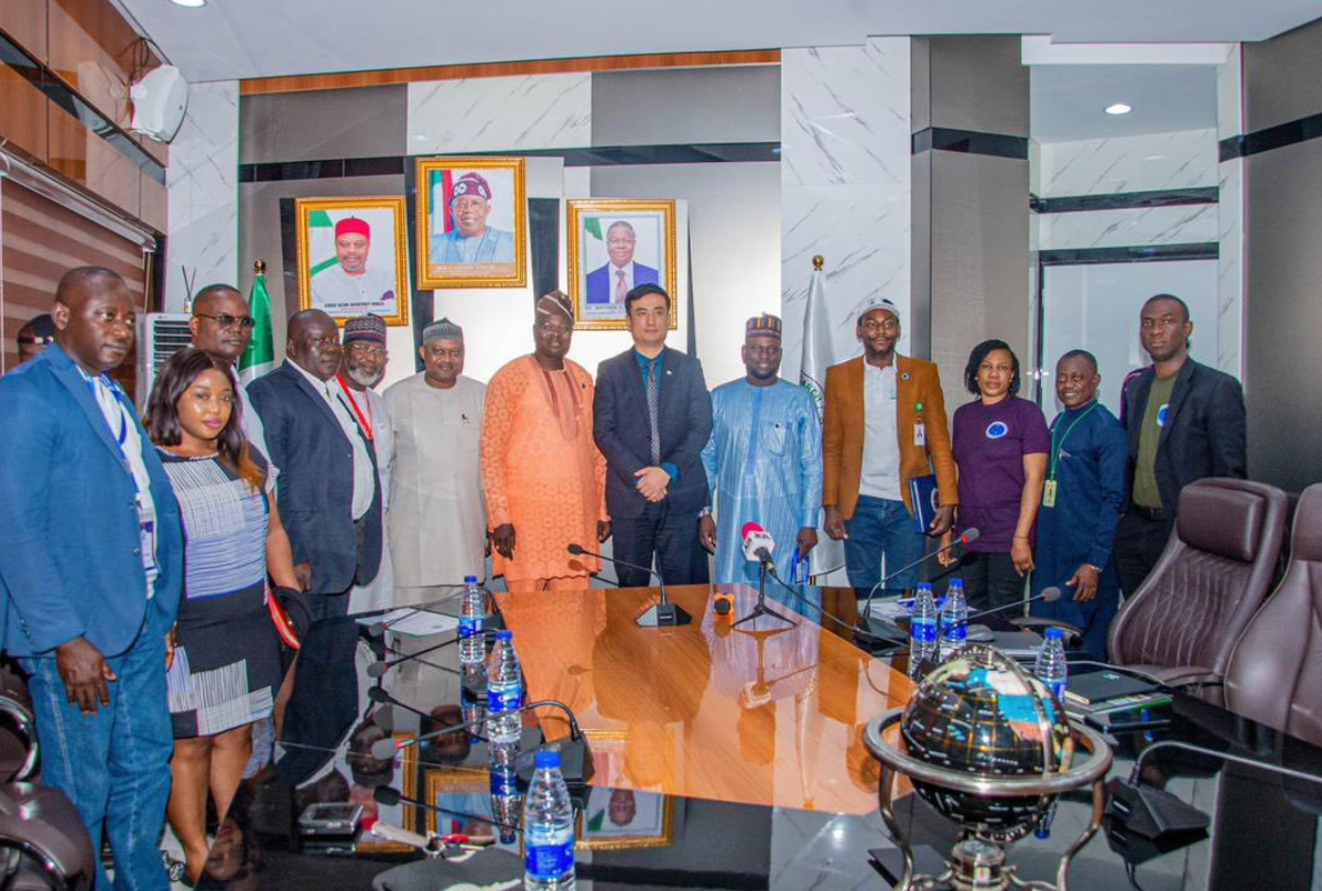 Nigeria, China's GalaxySpace Sign MoU to Advance Satellite Connectivity - TechAfrica News