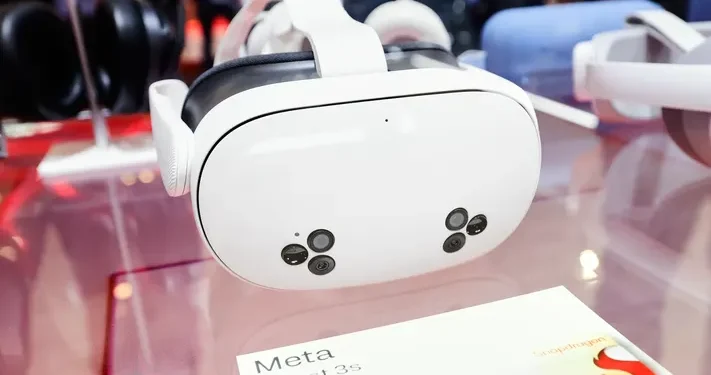 Meta lays off employees