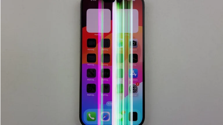 What Those Lines on Your Phone Screen Really Mean 3 lines on your phone screen