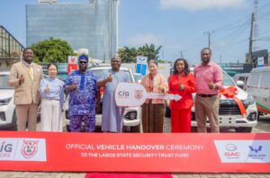 Chief Diana Chen of CIG Motors Group hands over 10 vehicles to LSSTF Executive Secretary Dr Ayodele Ogunsan in Victoria Island, Lagos