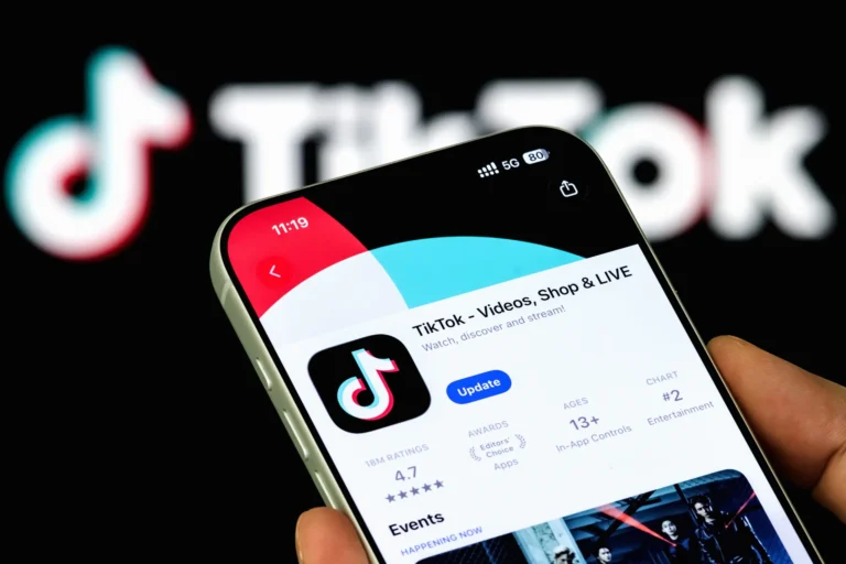 An image of Tiktok app